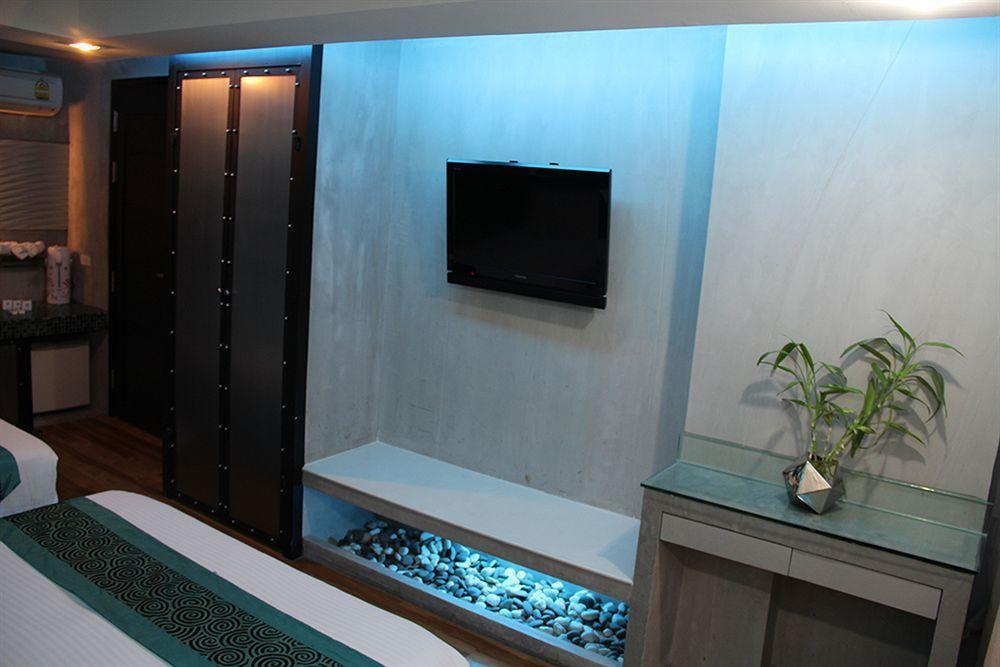 בנגקוק Blutique Hotel מראה חיצוני תמונה