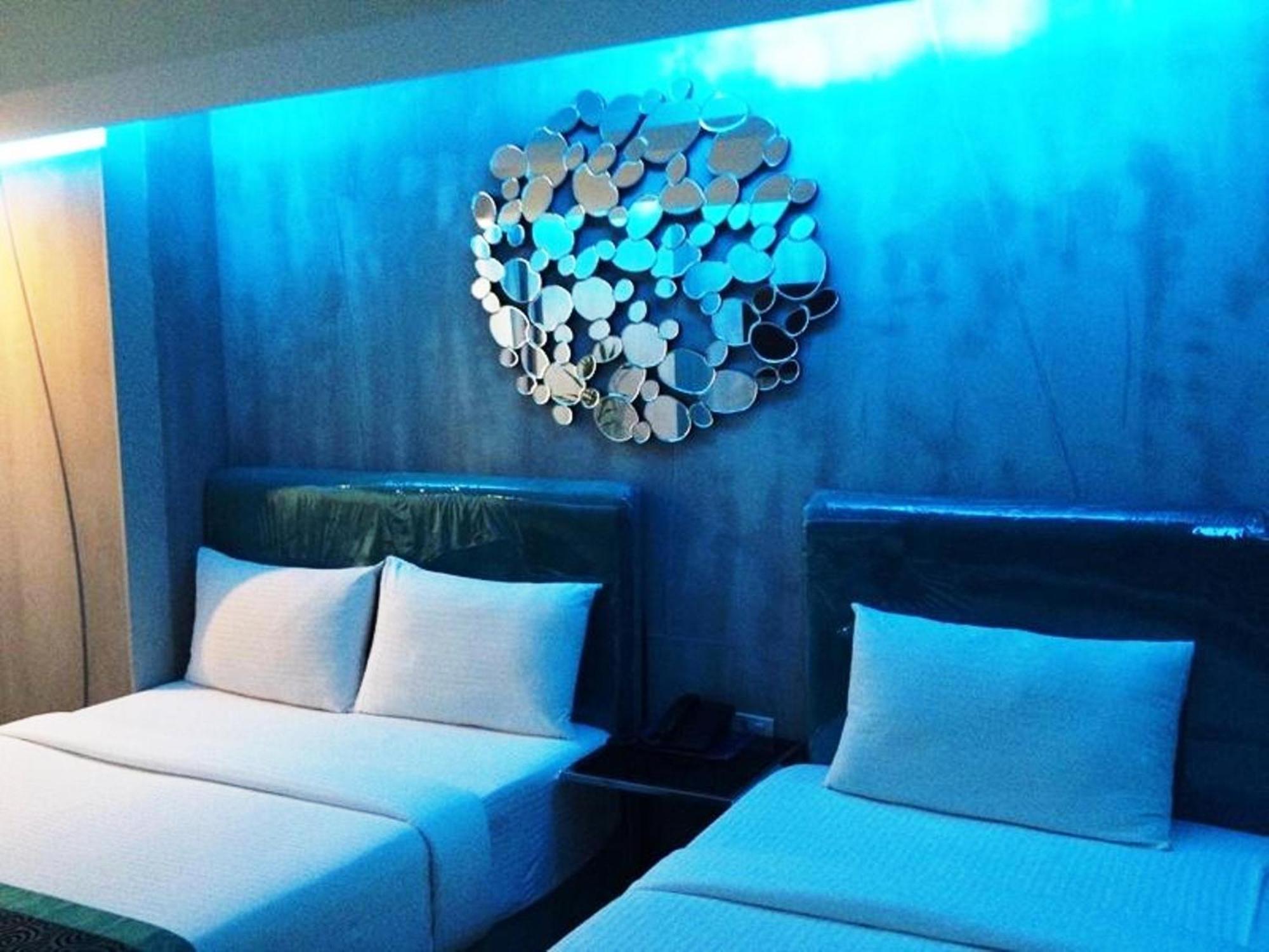 בנגקוק Blutique Hotel מראה חיצוני תמונה
